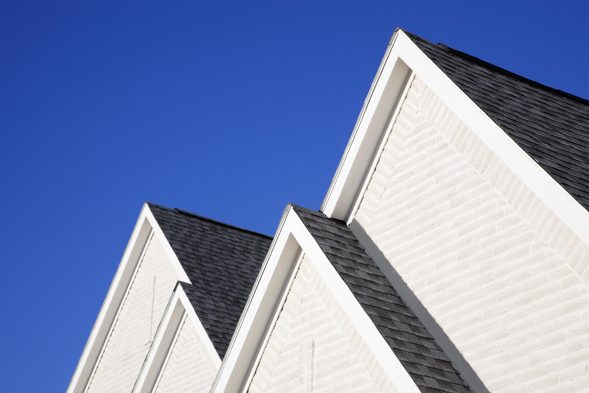 The Advantages of Shingle Roofs Let It Rain Ltd.